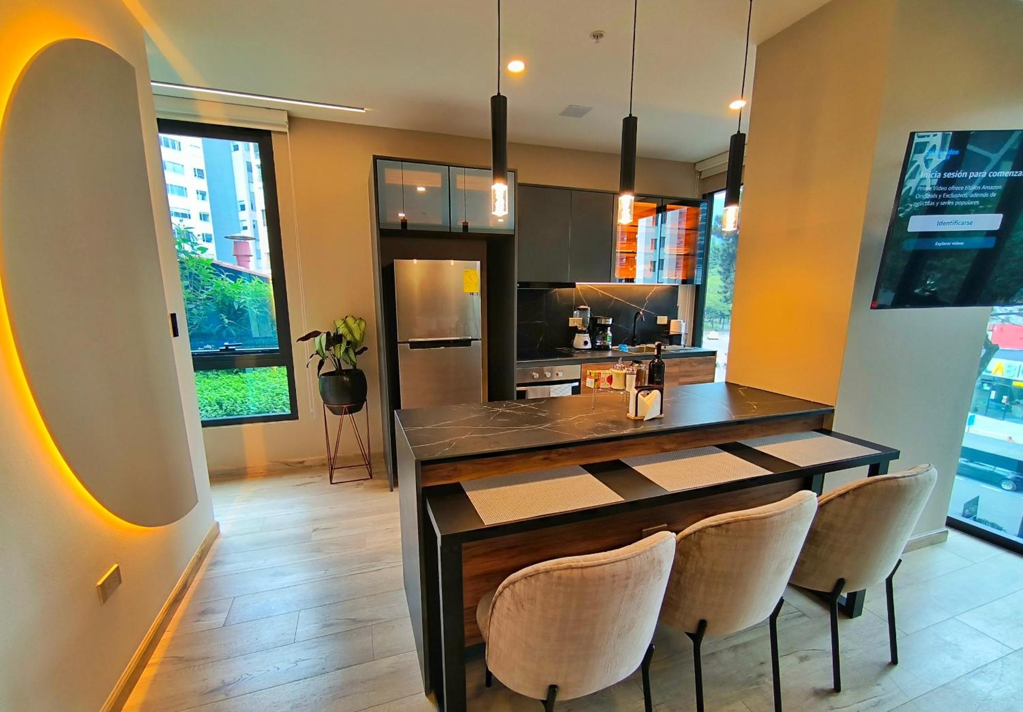 Republica Del Salvador Coliving Ecuador Xoe Apartment Quito Exterior photo