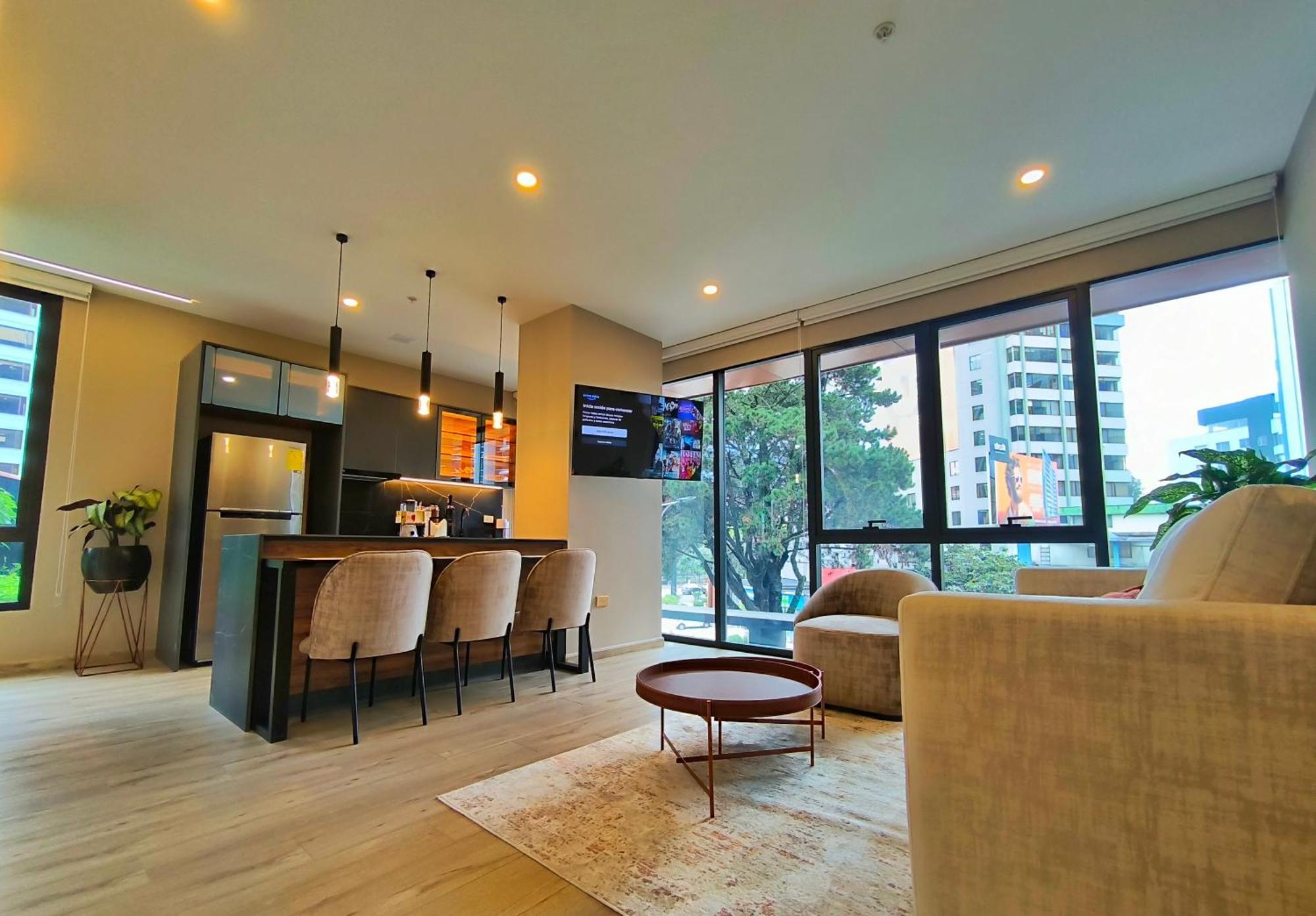 Republica Del Salvador Coliving Ecuador Xoe Apartment Quito Exterior photo