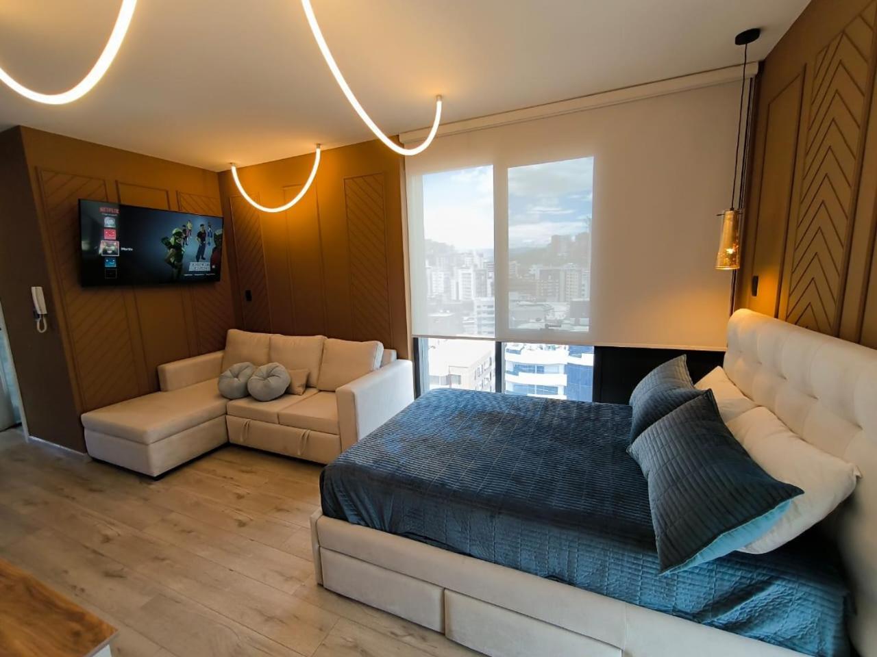 Republica Del Salvador Coliving Ecuador Xoe Apartment Quito Exterior photo